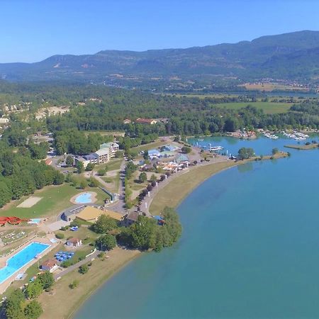 Hotel Vallee Bleue Montalieu-Vercieu Buitenkant foto