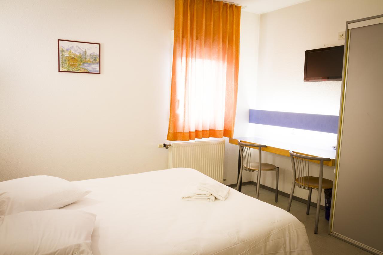 Hotel Vallee Bleue Montalieu-Vercieu Buitenkant foto