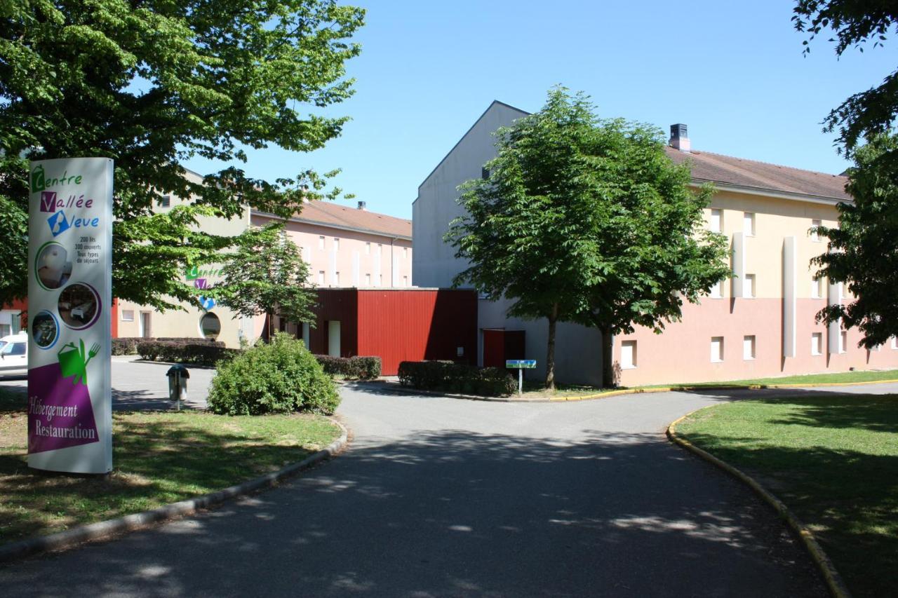 Hotel Vallee Bleue Montalieu-Vercieu Buitenkant foto